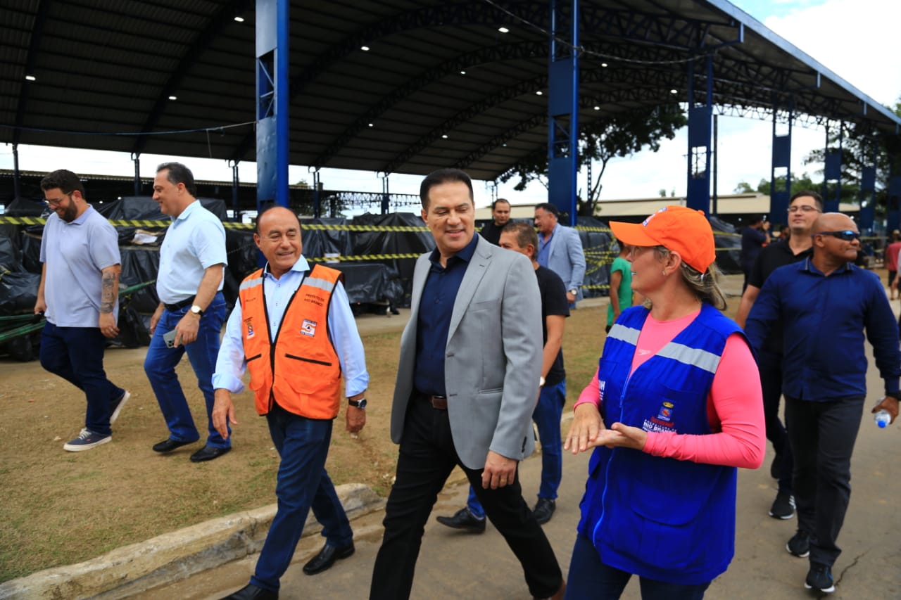 Acompanhado por representantes do TJ, MP e TCE, Bocalom visita Parque de Exposições   